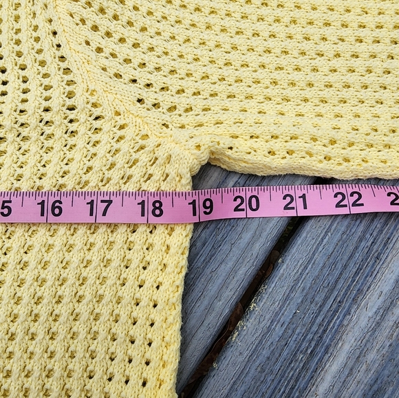 L Yellow Crotched loose knit sweater - Picture 6 of 12